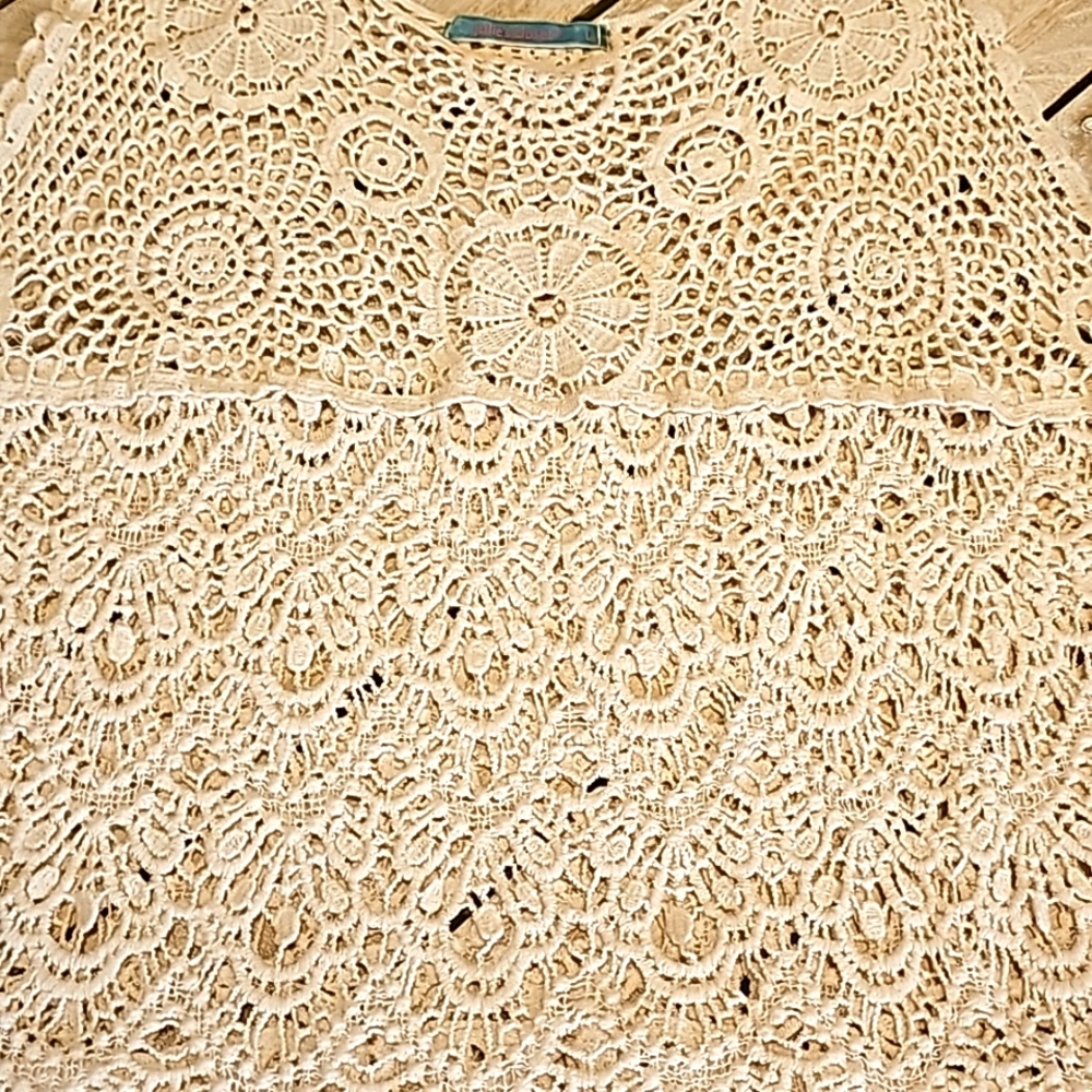 💥4 for $25💥women's boho knit crop top size L Julie's closet - Picture 2 of 3